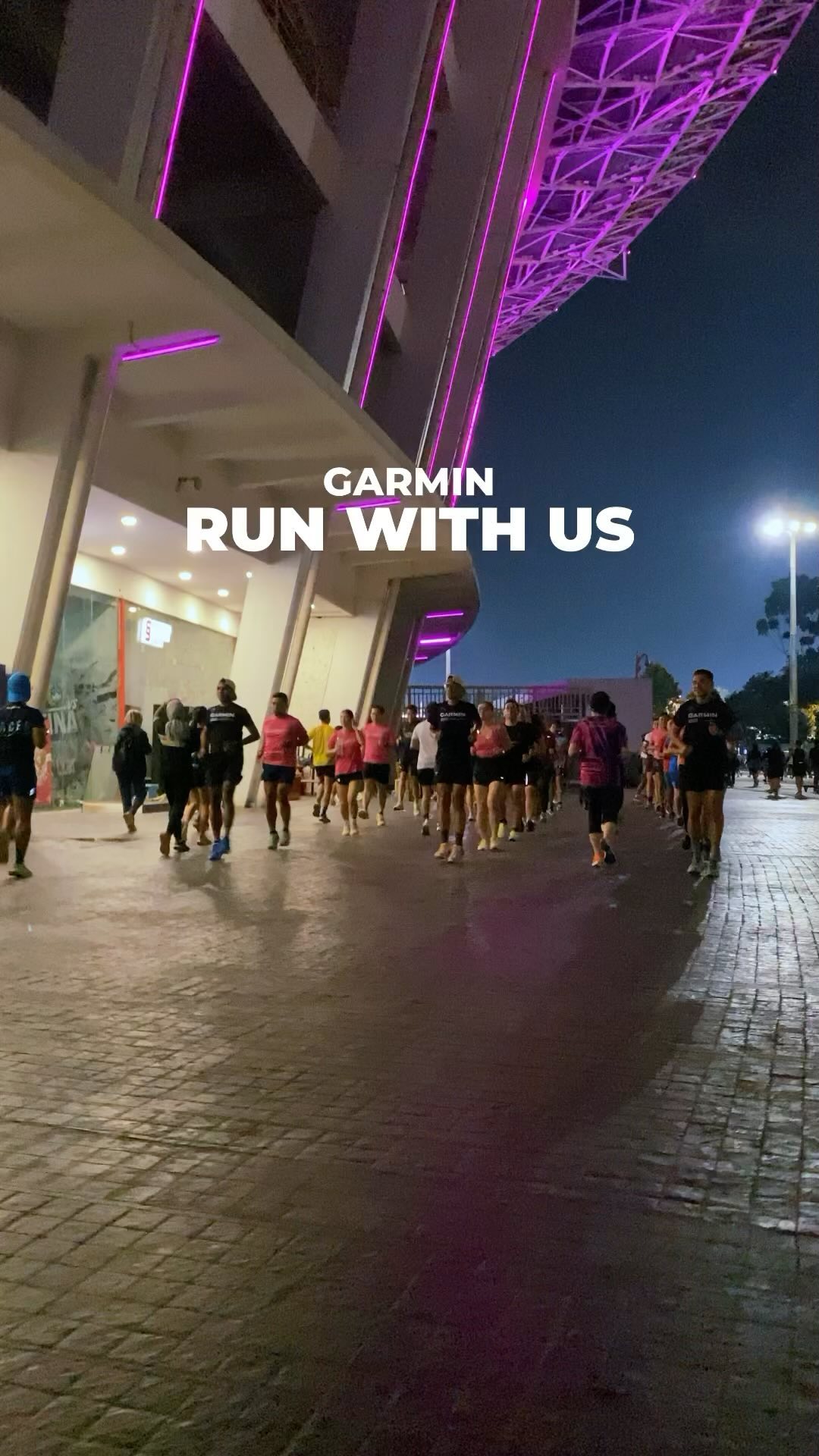 Rabu malam jam 7 di GBK pasti udah tau semua kalo itu saatnya Run with Us bersama @garminid @garmingrc.id !! Makin lama makin rame dan makin seru, makanya ikutan yuk minggu depan! Kita tunggu yaa☺️🔥🏃‍♂️🏃‍♀️

𝐒𝐚𝐯𝐞 𝐝𝐚𝐧 𝐬𝐡𝐚𝐫𝐞 𝐢𝐧𝐟𝐨𝐫𝐦𝐚𝐬𝐢 𝐢𝐧𝐢 𝐲𝐚𝐚𝐚🙌🏻
—
Follow @gofit.id untuk dapatkan tips olahraga dan gaya hidup sehat yang kamu mau!

#running #runningcommunity #marathon #run #gofit #gofiters #reels #garmin #garminrunning
